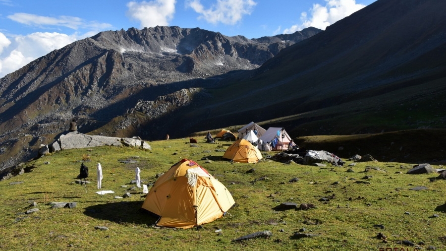 b17b452f2a2cfd5abc63bbeac643c3fb_kalihani_pass_trekking_manali_75.jpg?profile=RESIZE_710x