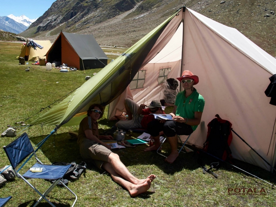 Palphu, base camp kang la