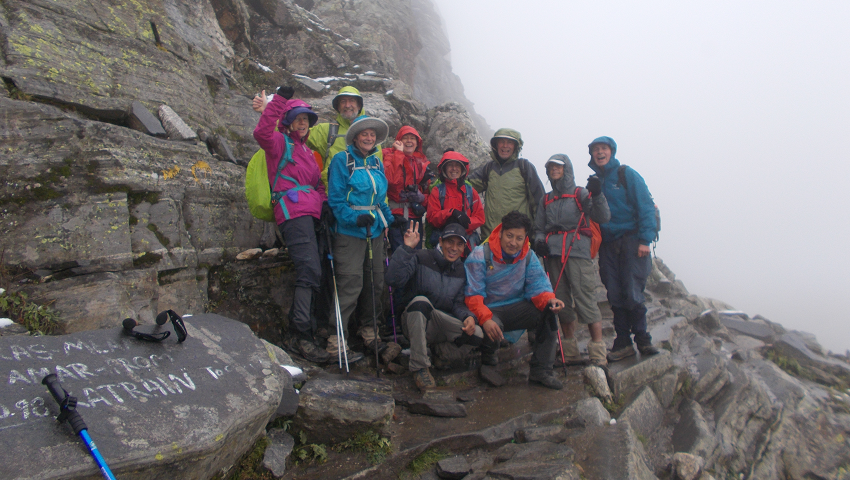 Trekking In Manali Manali Trekking Agency Potala Adventurers Trekking In Manali Manali Trekking Agency Potala Adventurers