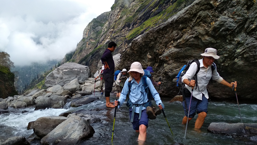 Hampta Pass Chandratal Trek