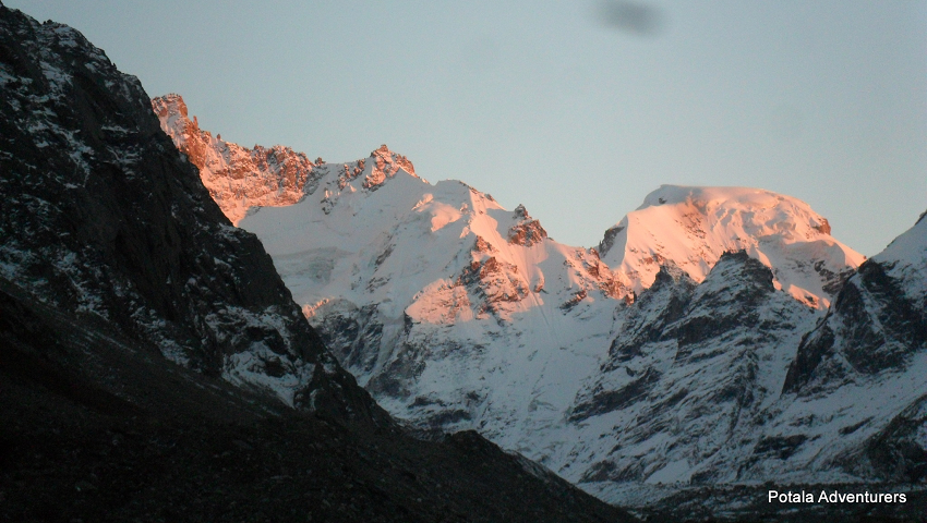 Hampta Pass Trek