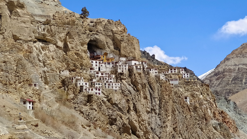 Ladakh Zanskar Odyssey Rangdum to Phuktal Trek