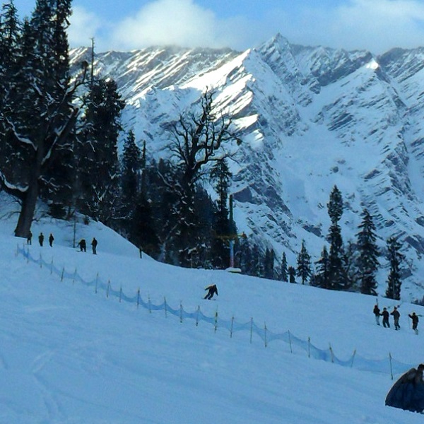 Skiing - Snow boarding